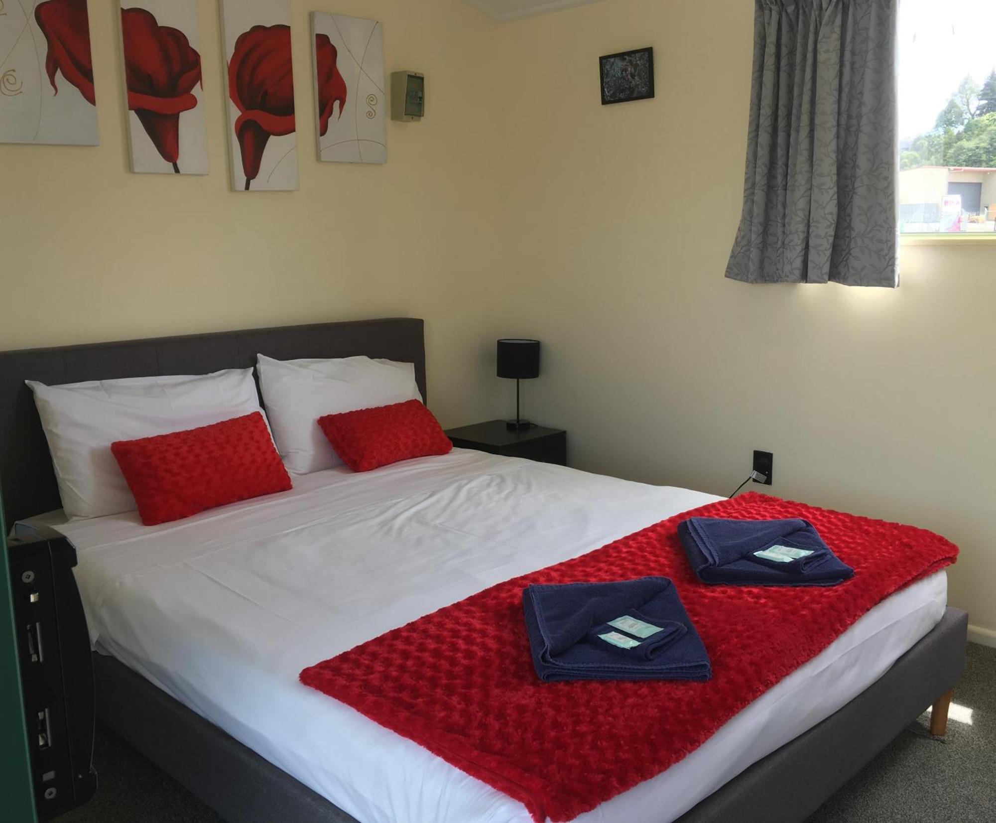 Otorohanga Kiwi Holiday Park Εξωτερικό φωτογραφία
